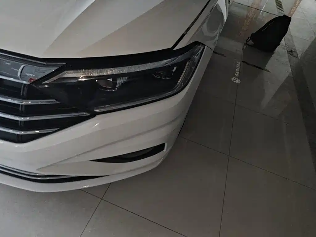 Volkswagen Sagitar, миниатюра 24