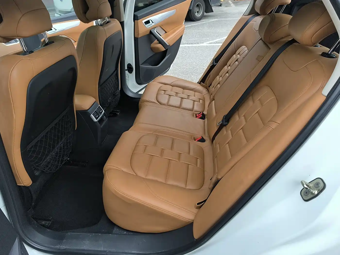 DS 6 2015 2014 1.6T Exclusive Edition THP160