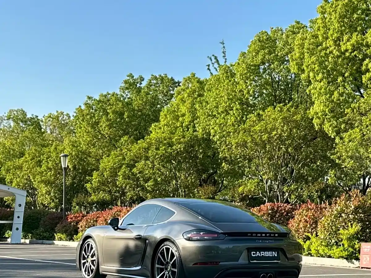 Porsche 718 2020 Cayman 2.0T фото 5