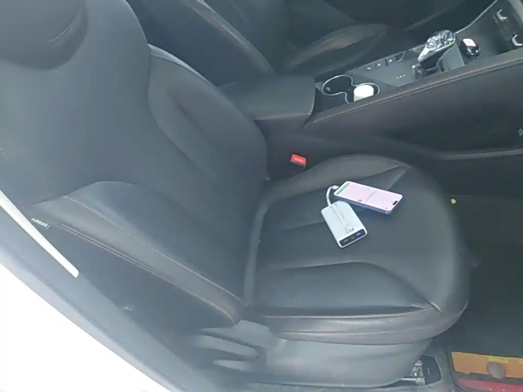Roewe RX5 New Energy 2024 2023 eRX5 Super Hybrid Comfort Edition