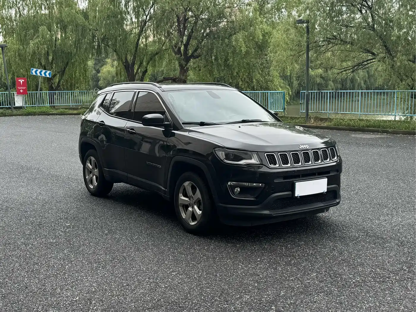 Jeep Compass 2020 2019 220T Automatic Family Edition