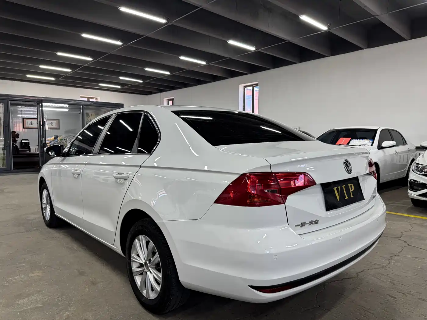 Volkswagen Bora 2016 Model 1.6L Automatic Fashion фото 5