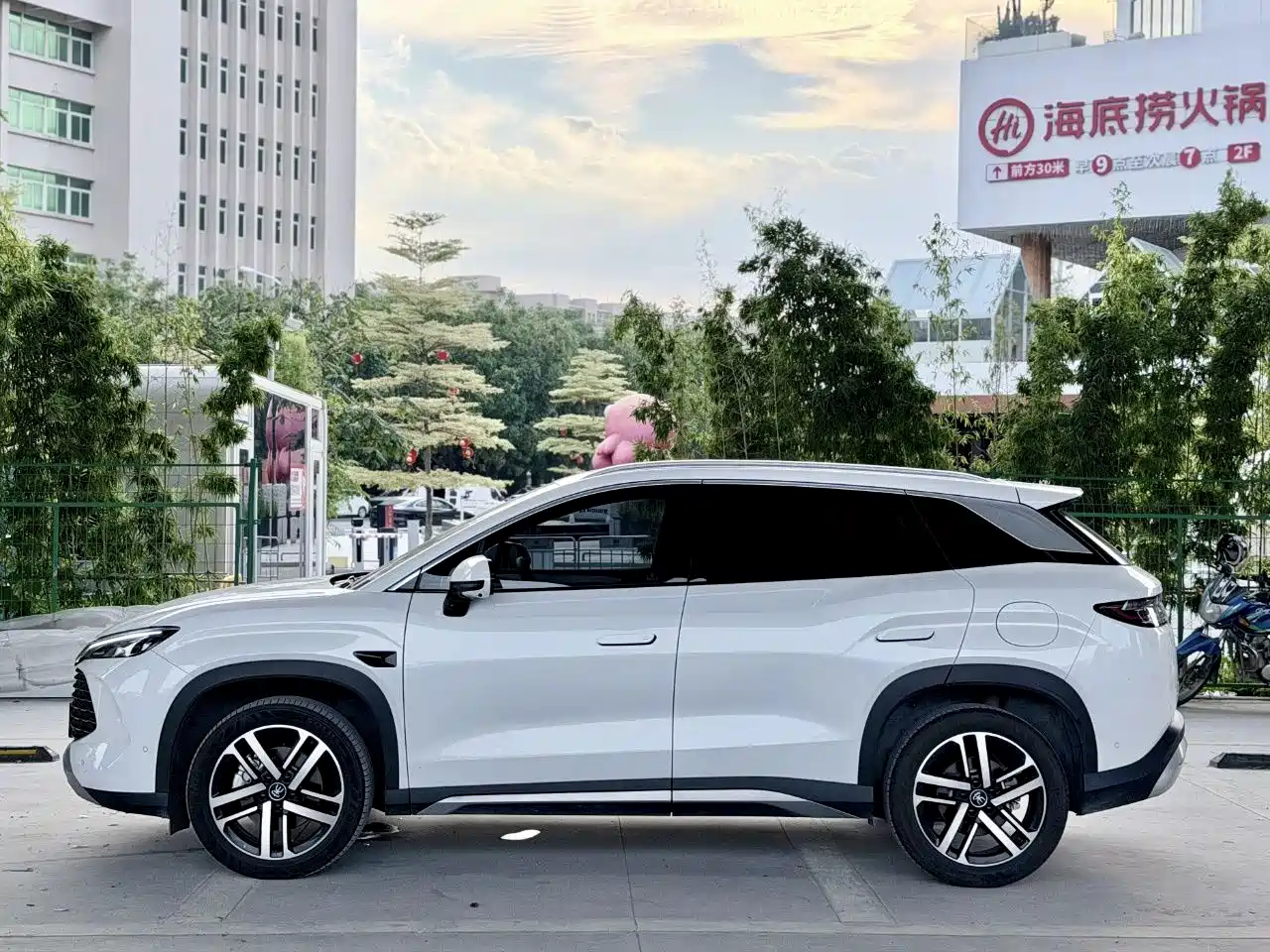 BYD Song L DM-i 2025 Smart Drive Edition 112km Surpassing фото 2