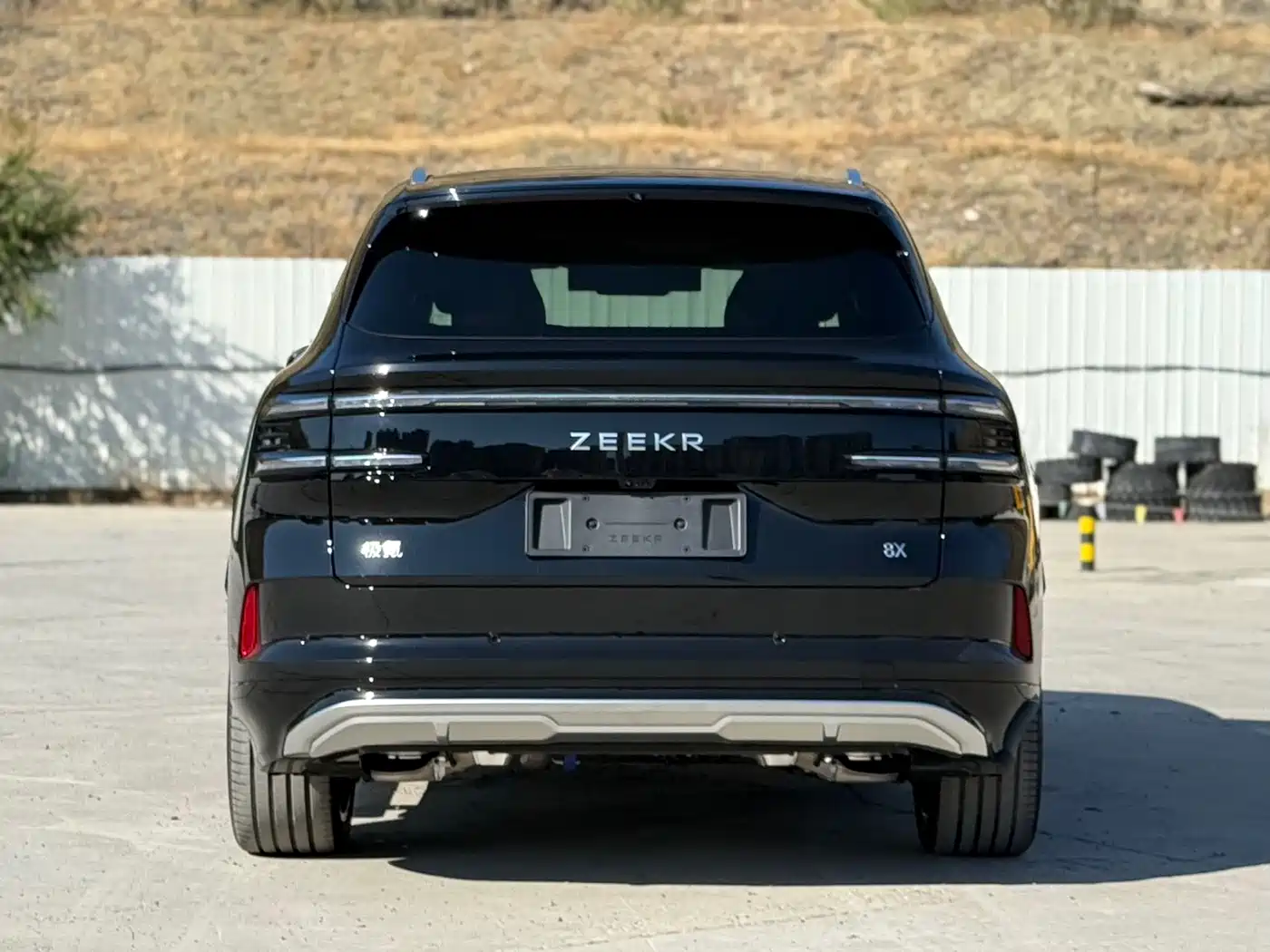 ZEEKR 8X 2026