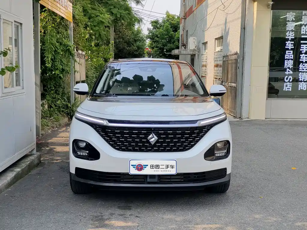 Baojun RM-5 2021 2019 1.5T CVT 24-hour Online Premium 6-seater