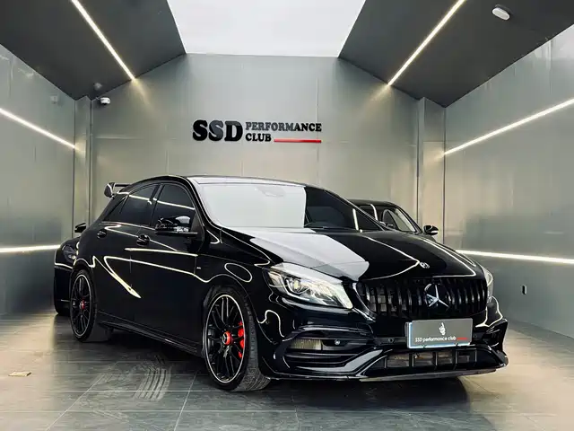 MERCEDES-BENZ A CLASS AMG