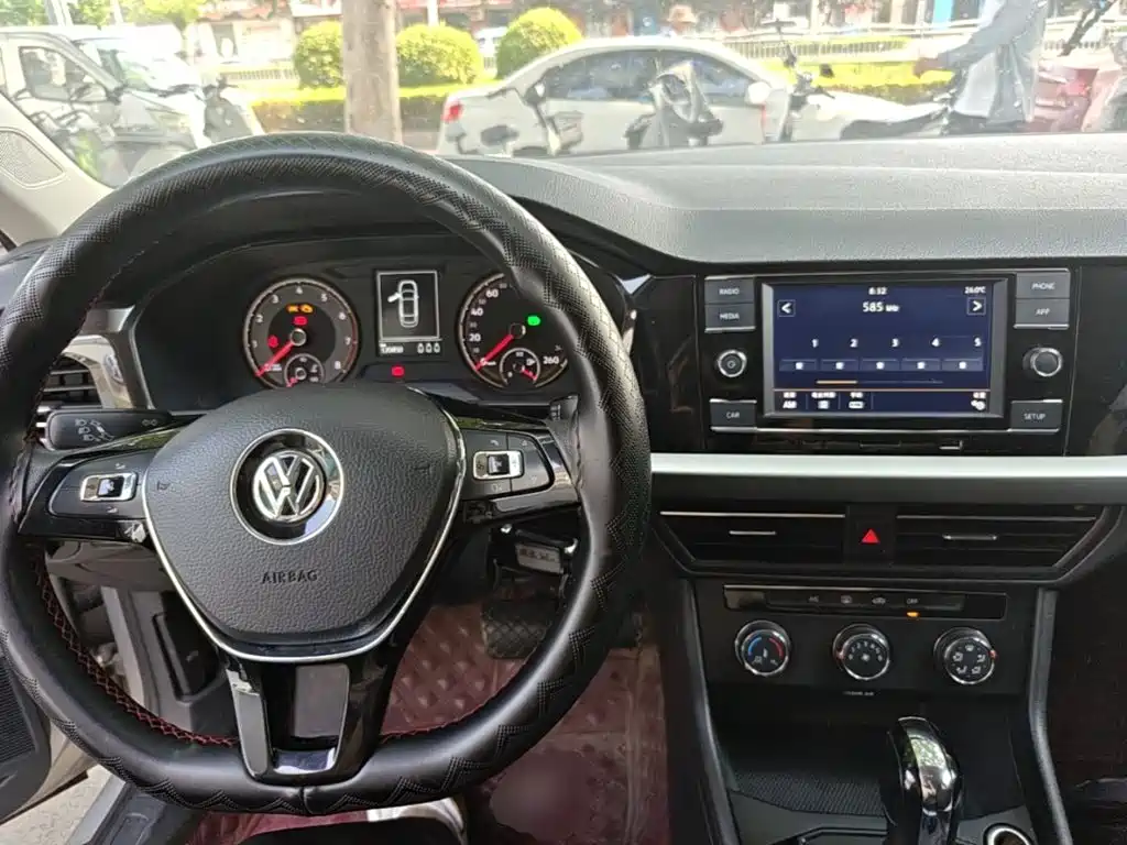VOLKSWAGEN LAVIDA