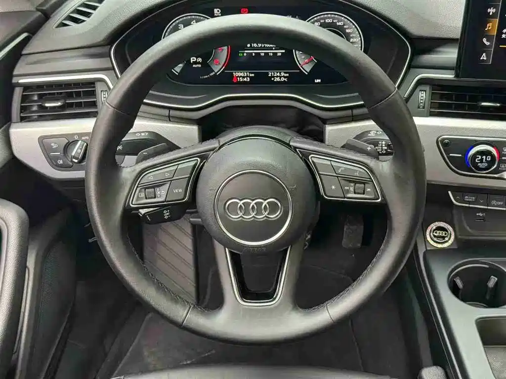AUDI A5
