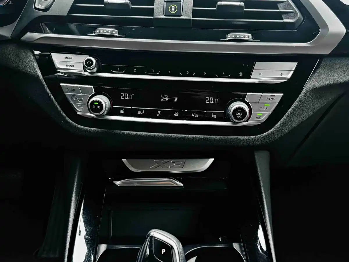 Фото 11 - BMW X3