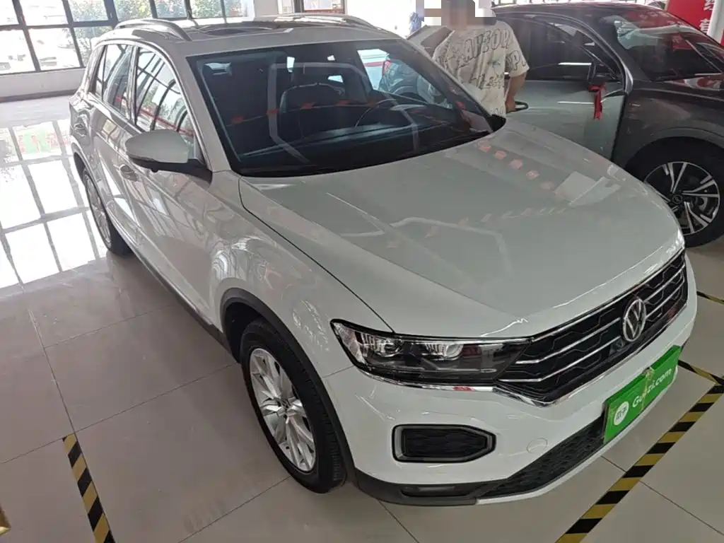 VOLKSWAGEN T-ROC EXPLORING SONGS