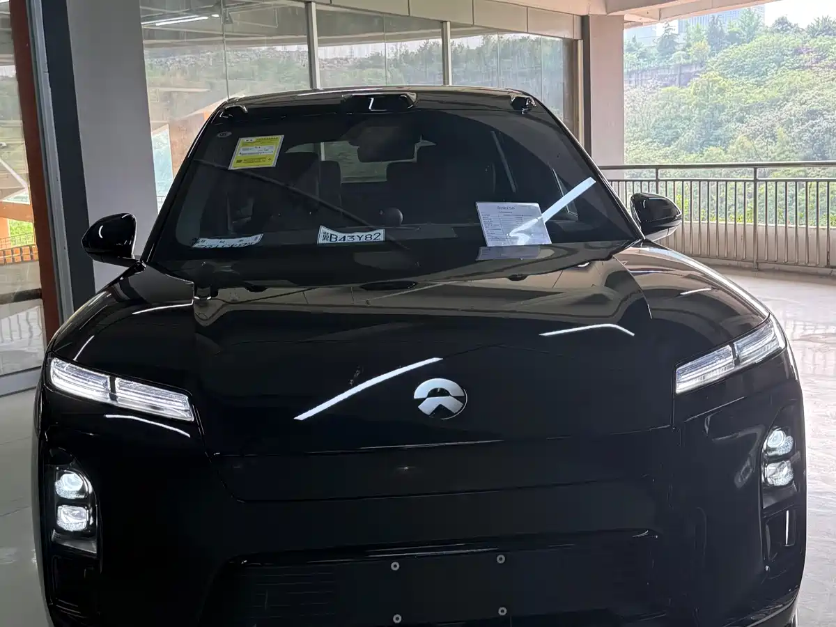 NIO NIO ES8