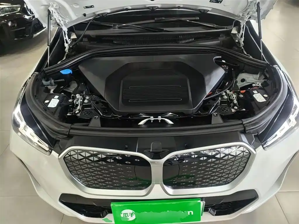 BMW iX1 2023 eDrive25L M Sport Package фото 20
