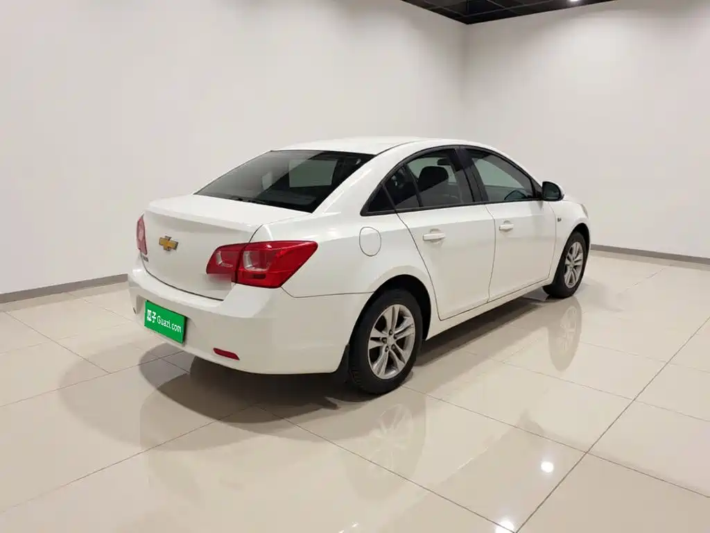Chevrolet Cruze 2017 2015 1.5L Classic SE MT