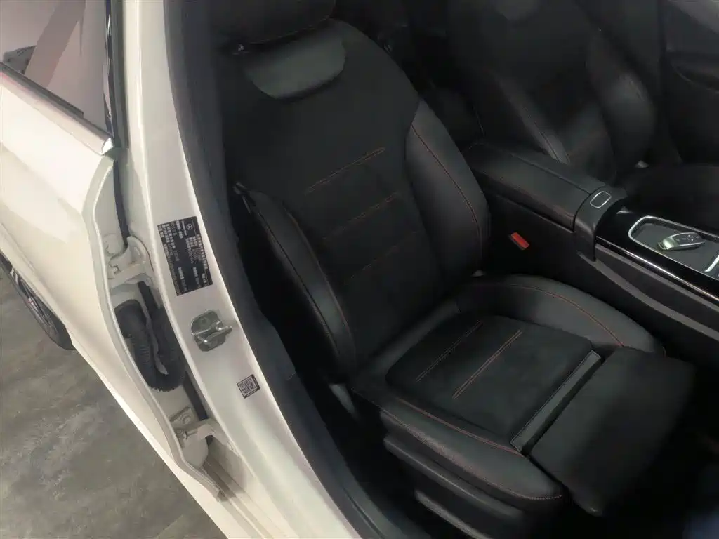 Mercedes-Benz A-Class 2025 A 200 L Fashion Edition фото 20