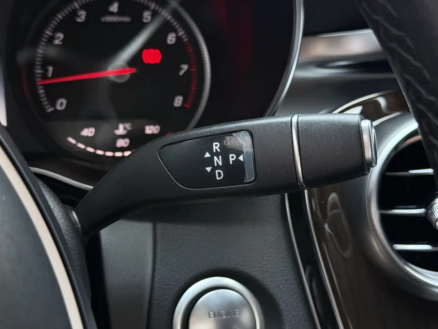 Mercedes-Benz GLC 2019 GLC 260 L 4MATIC Luxury фото 21