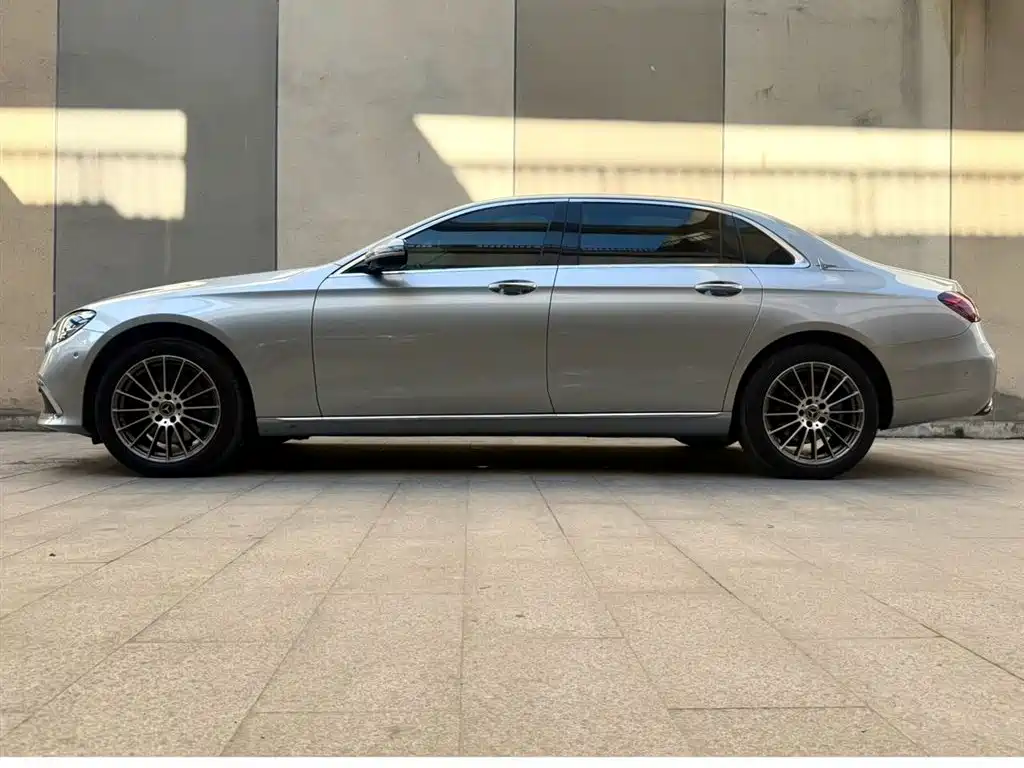 Mercedes-Benz E-Class 2021 E 260 L 4MATIC фото 2