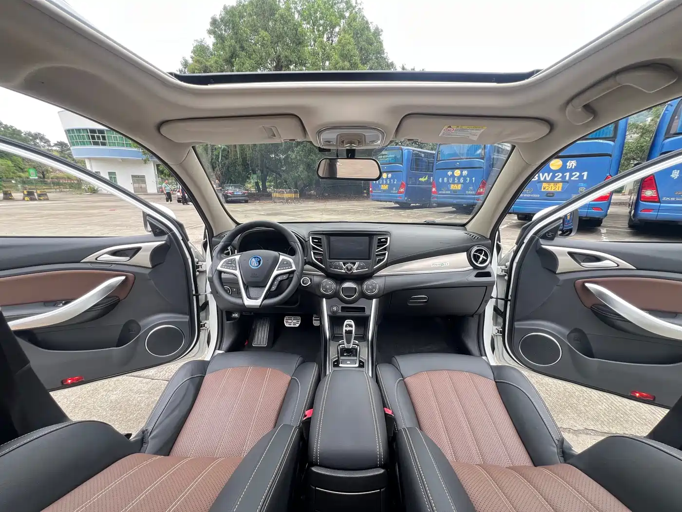 BYD Song New Energy 2017 Song DM 1.5TID Full-time 4WD Luxury фото 8