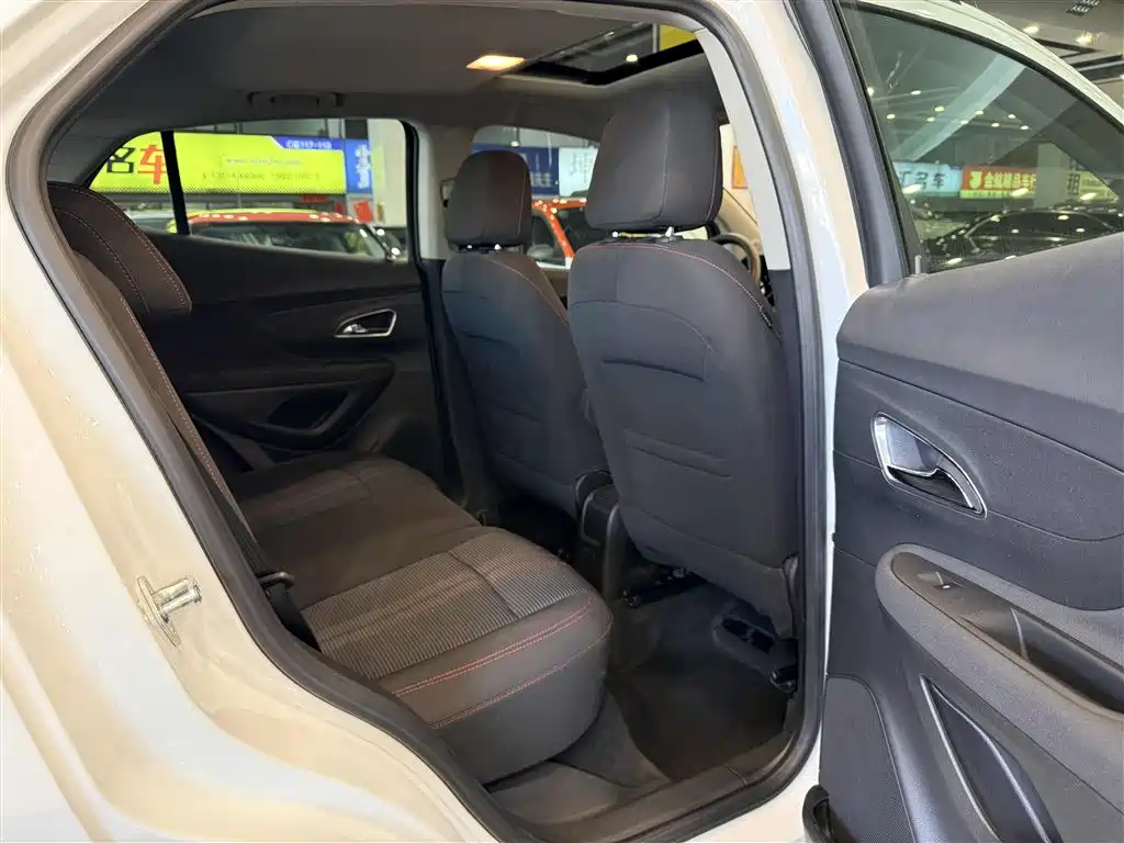 Buick Encore 2015 1.4T Automatic 2WD Urban Elite фото 7