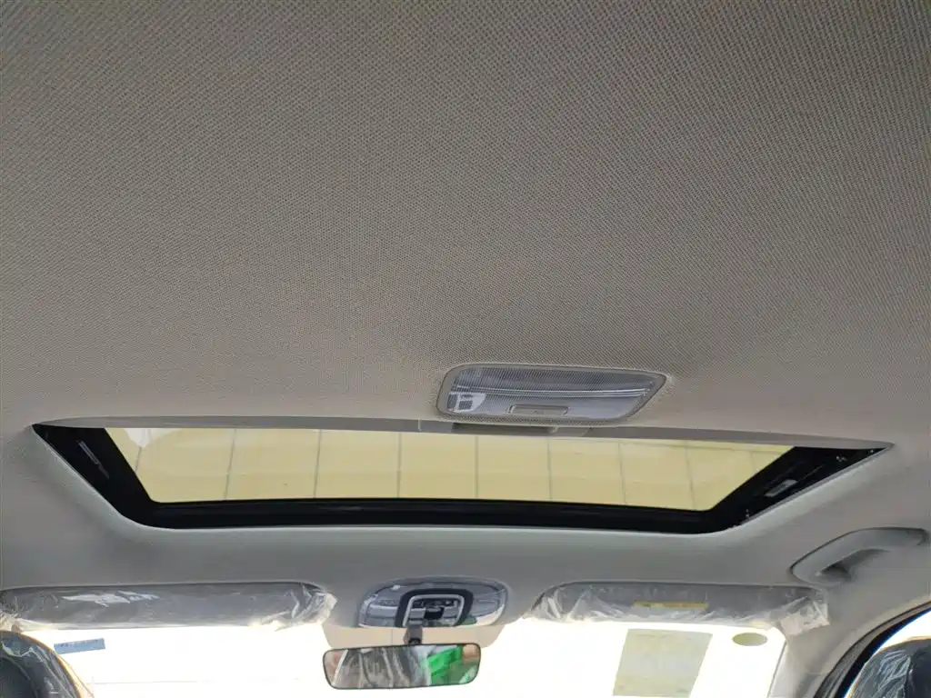 MODERN ELANTRA