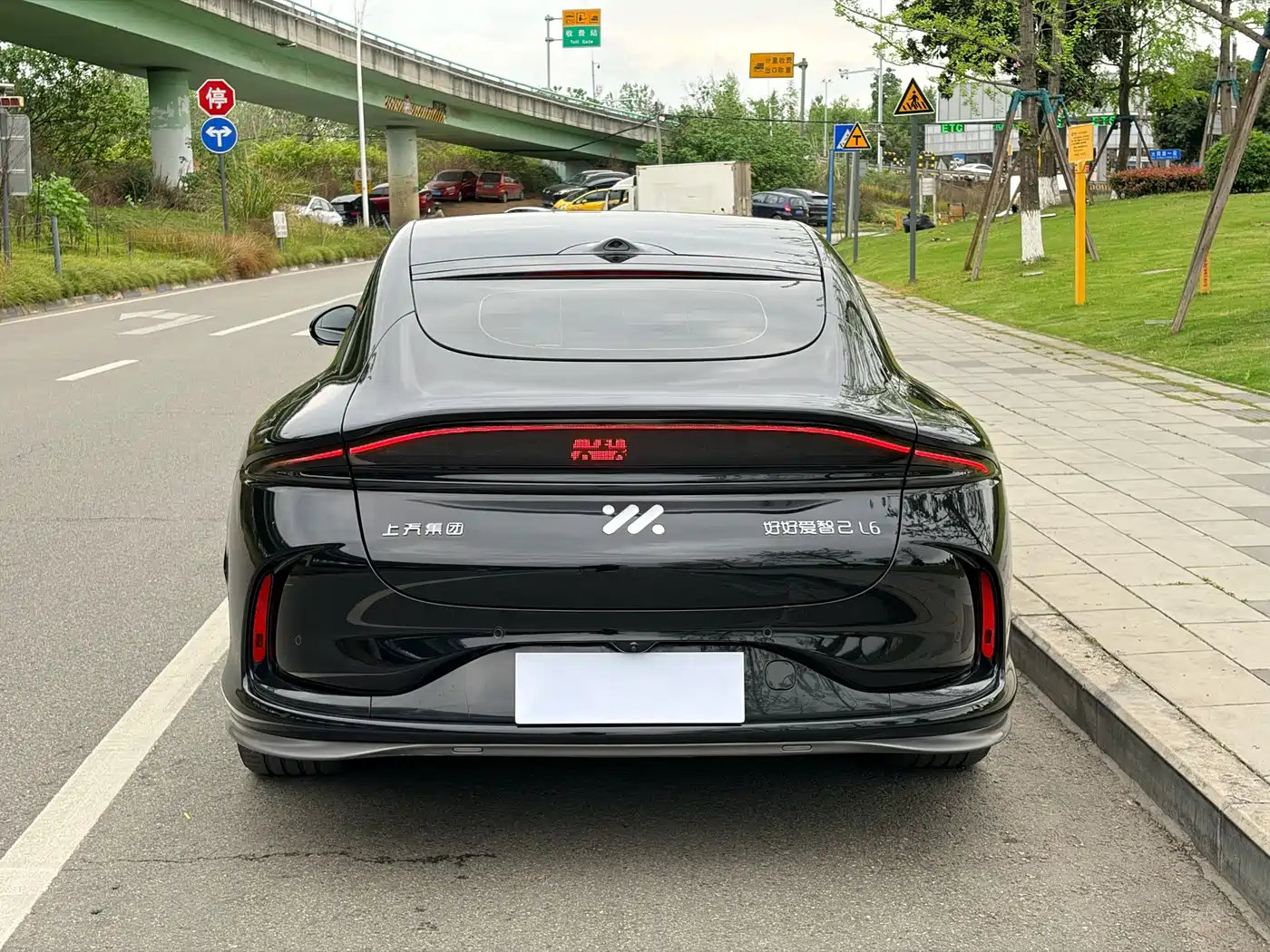 ZHIJI AUTOMOBILE ZHIJI L6