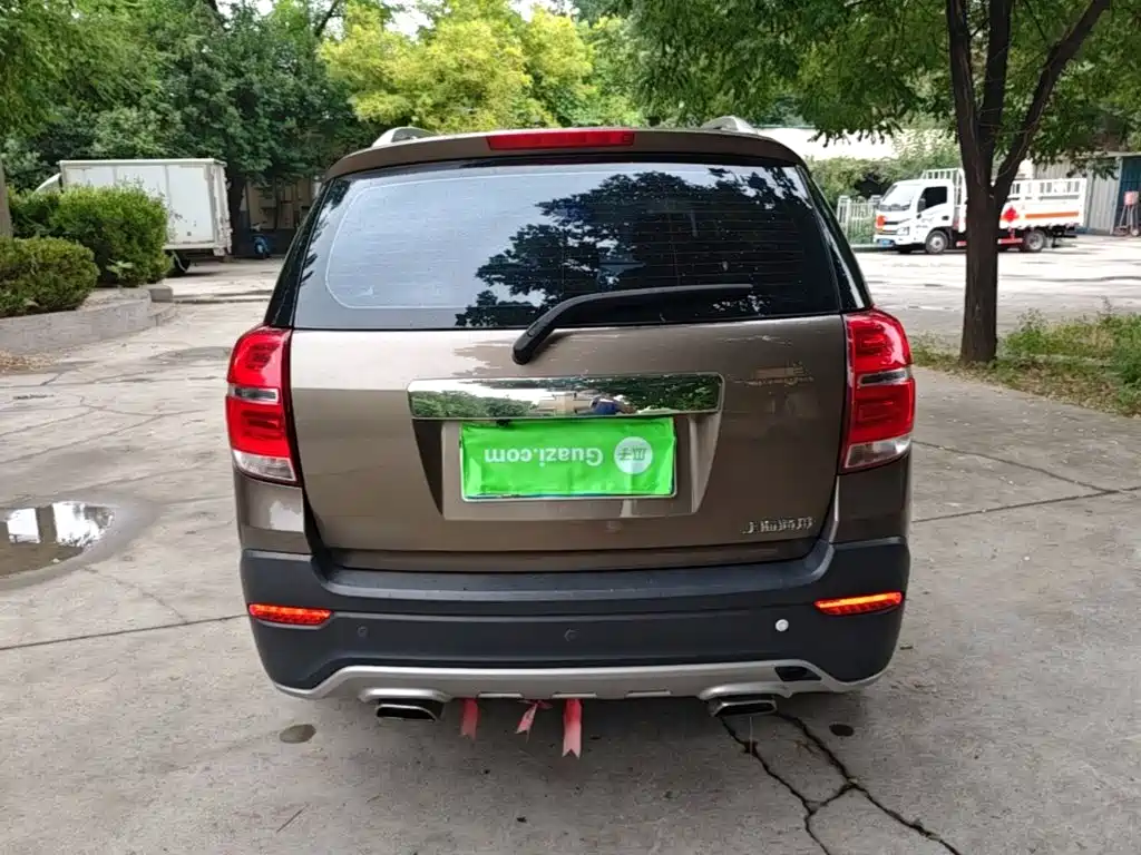 Chevrolet Captiva 2016 2015 2.4L 2WD Urban Edition 5-seater