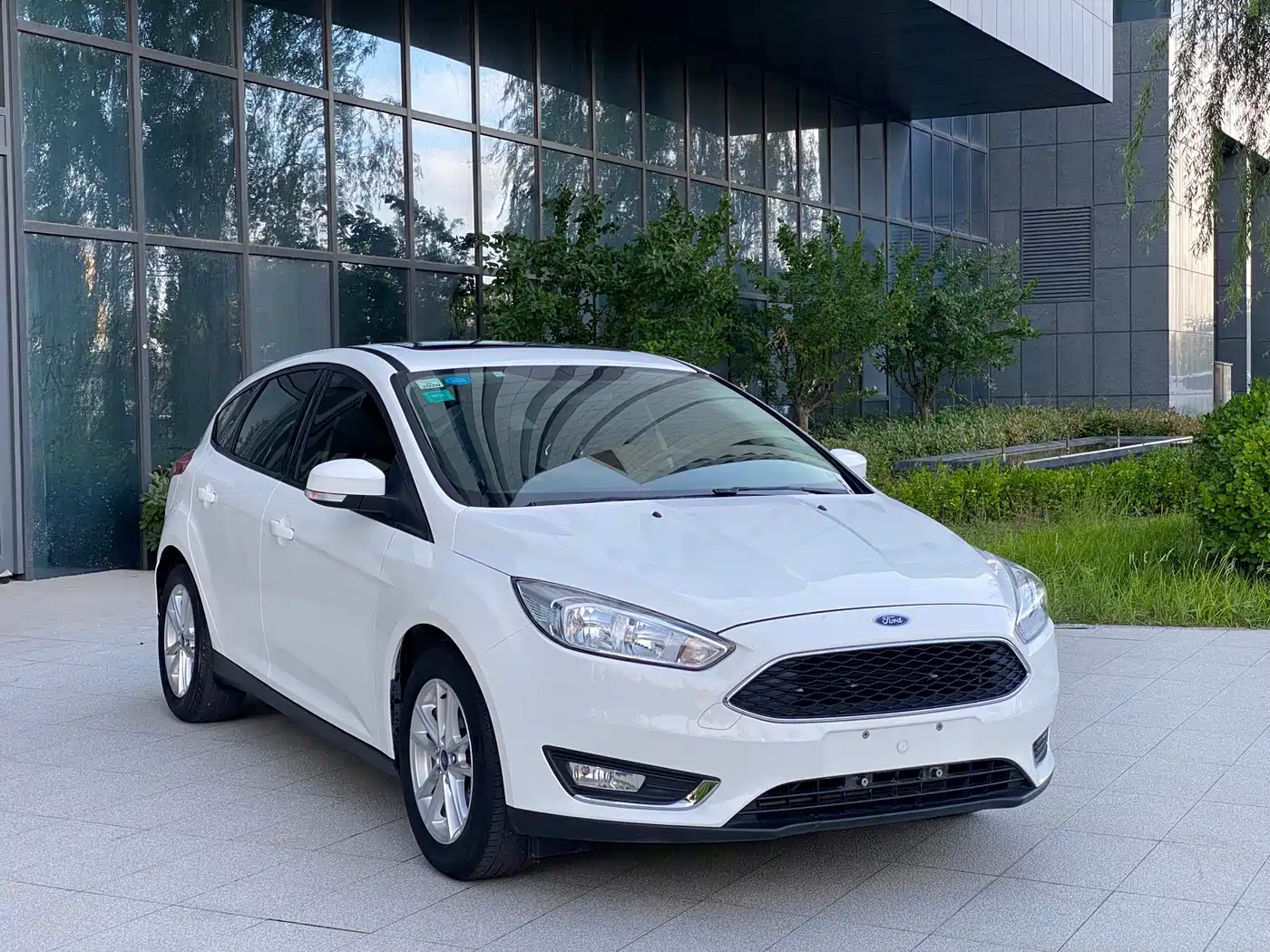 Фото 3 - Ford Focus
