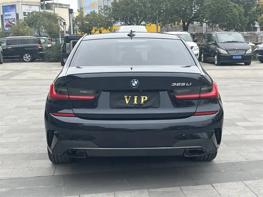 BMW 3 Series 2021 Facelift 325Li M Sport Shadow Edition фото 6