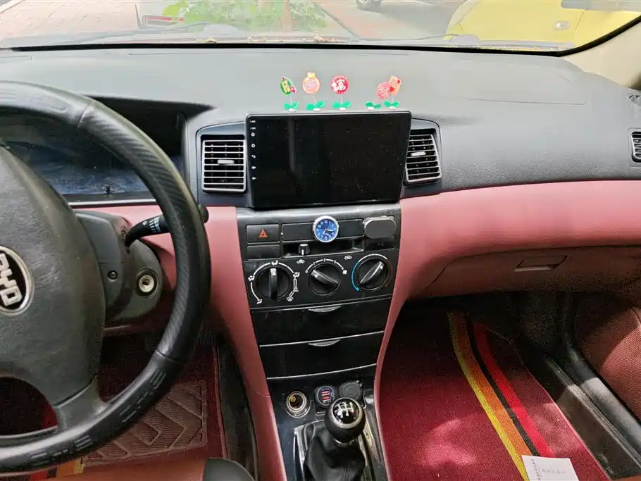BYD F3 2012 Energy-saving Edition 1.5L Manual Comfort фото 13