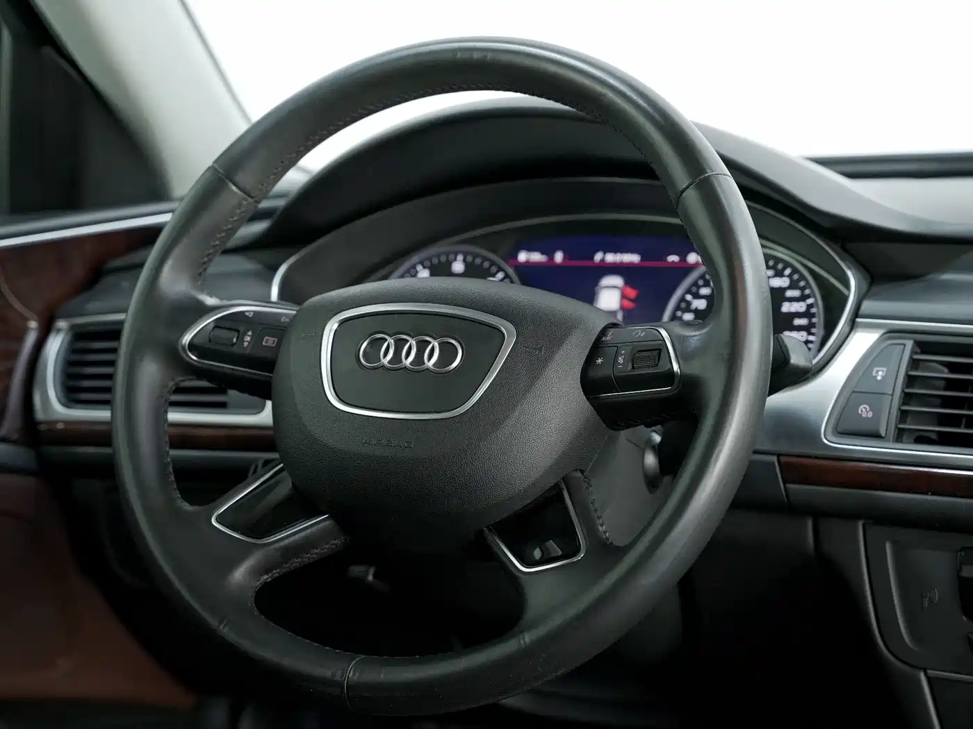 Audi A6L 2016 30 FSI Comfort фото 5