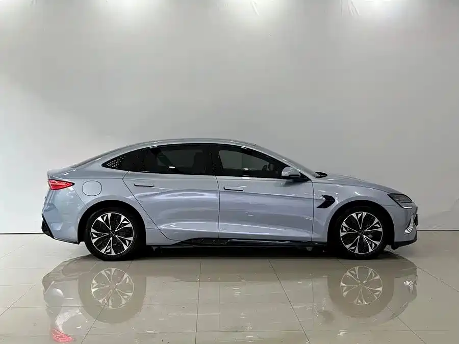 BYD Seal 2022 550km Standard Range RWD Elite фото 5