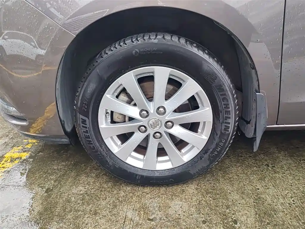 Buick GL8 2017 25S Comfort China V фото 23