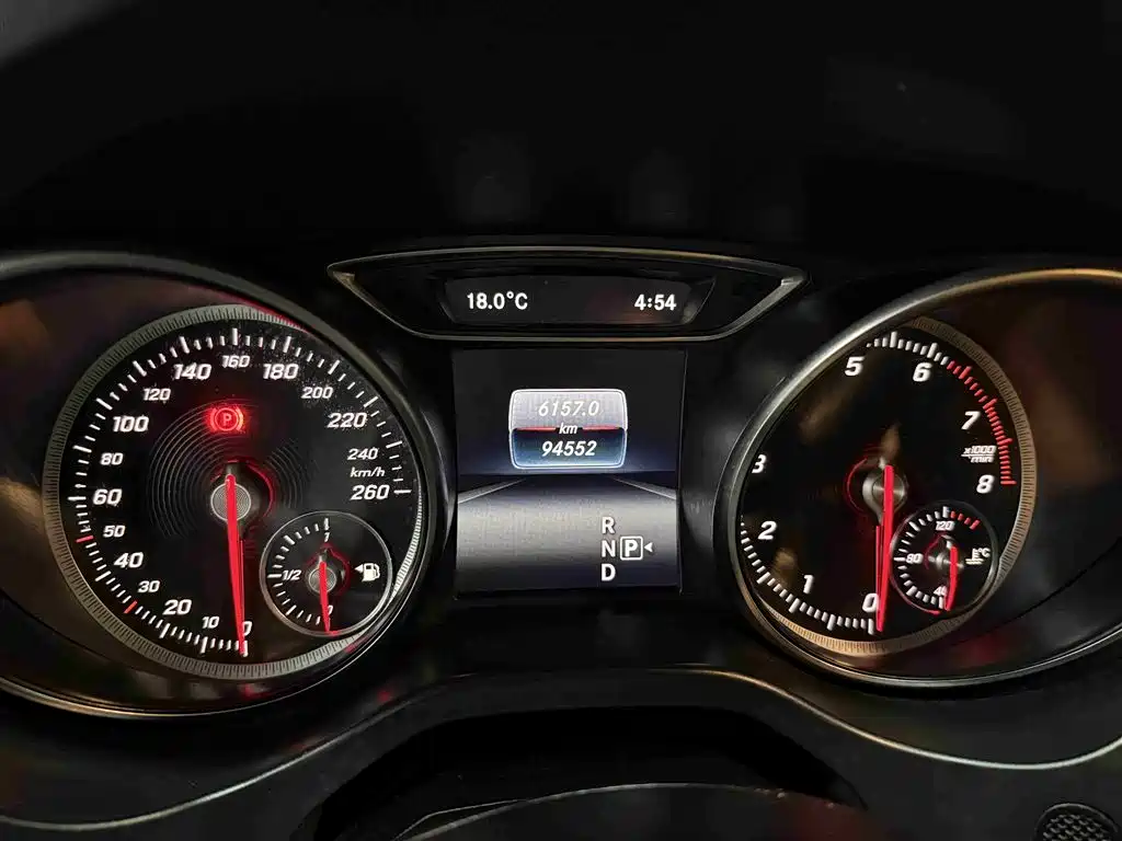 Mercedes-Benz CLA (Import) 2018 CLA 200 Fashion Edition фото 6