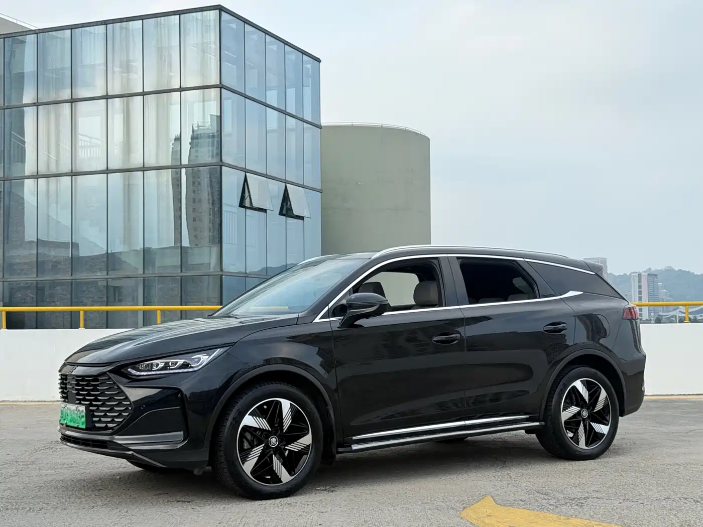BYD Tang New Energy 2024 DM-i Glory Edition 112KM Deluxe