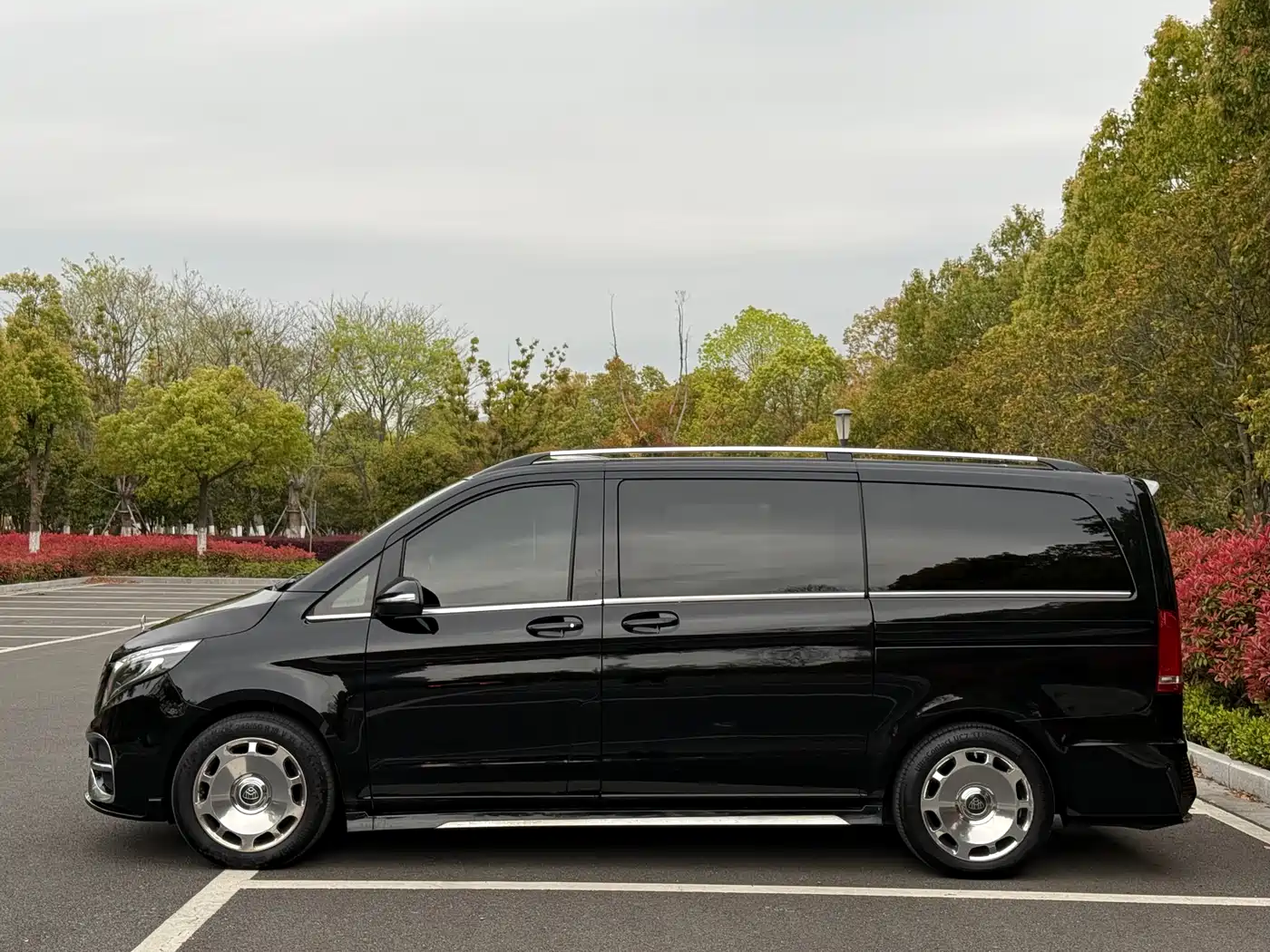 Mercedes-Benz V-Class 2020 V 260 Luxury Edition фото 19