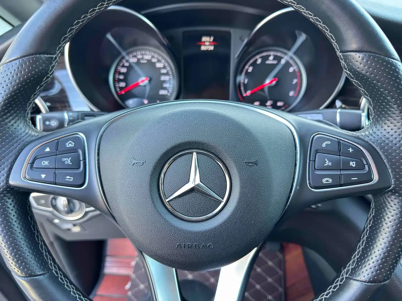 Mercedes-Benz V-Class 2018 2017 Model V 260 Pilot Edition