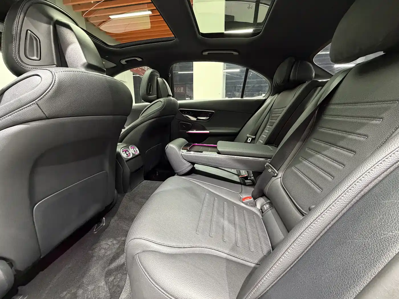 Mercedes-Benz C-Class 2022 C 260 L Sport Edition фото 9