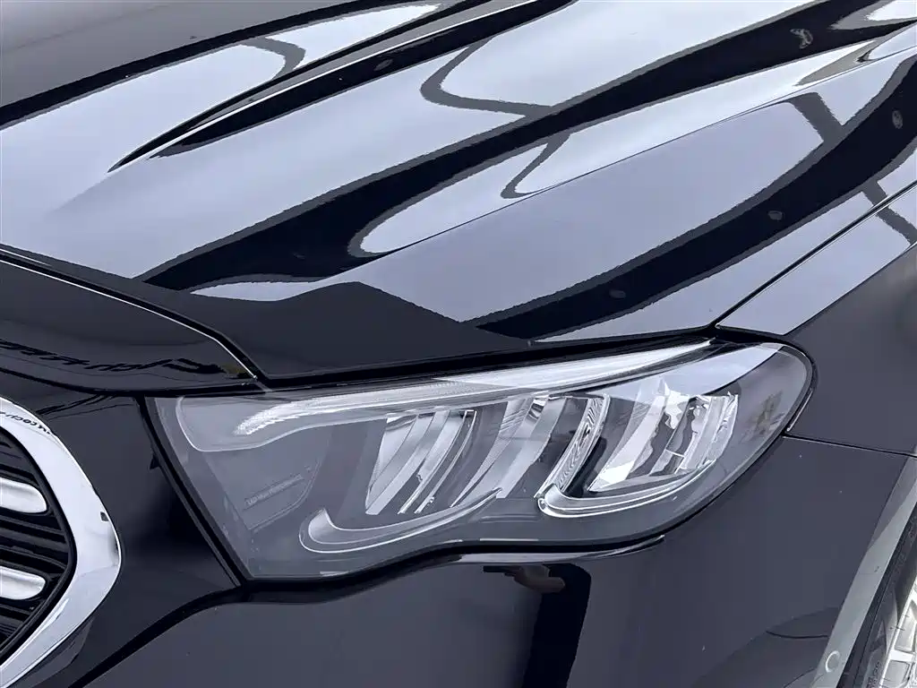 Mercedes-Benz E-Class 2024 Model E 260 L фото 9