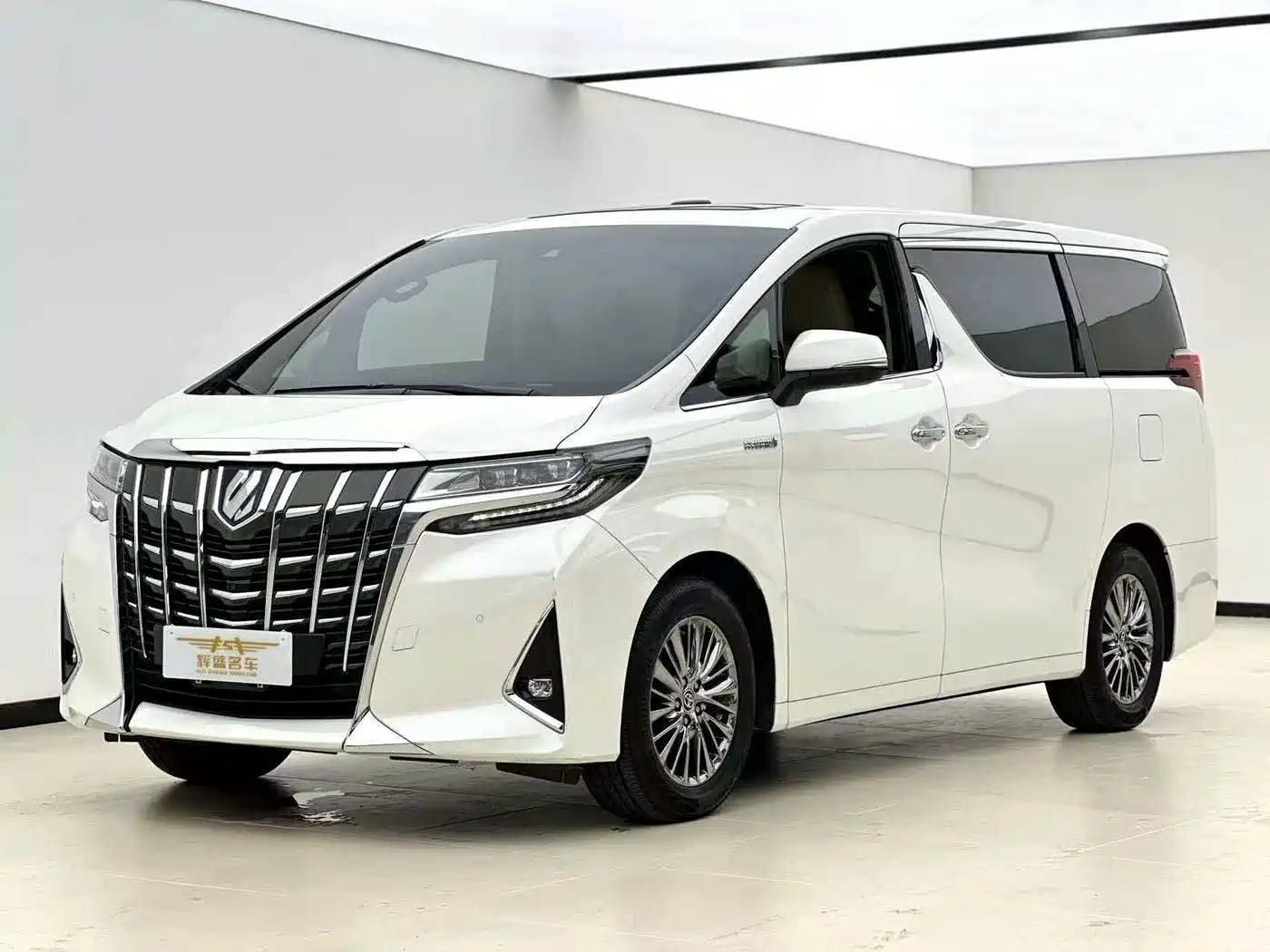 Toyota Alphard 2019 Hybrid 2.5L Premium Edition