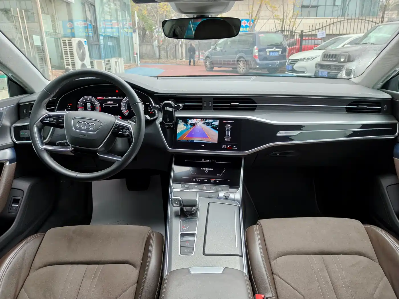 Audi A7L 2024 45TFSI S-line Dream Edition Crystal Package фото 18