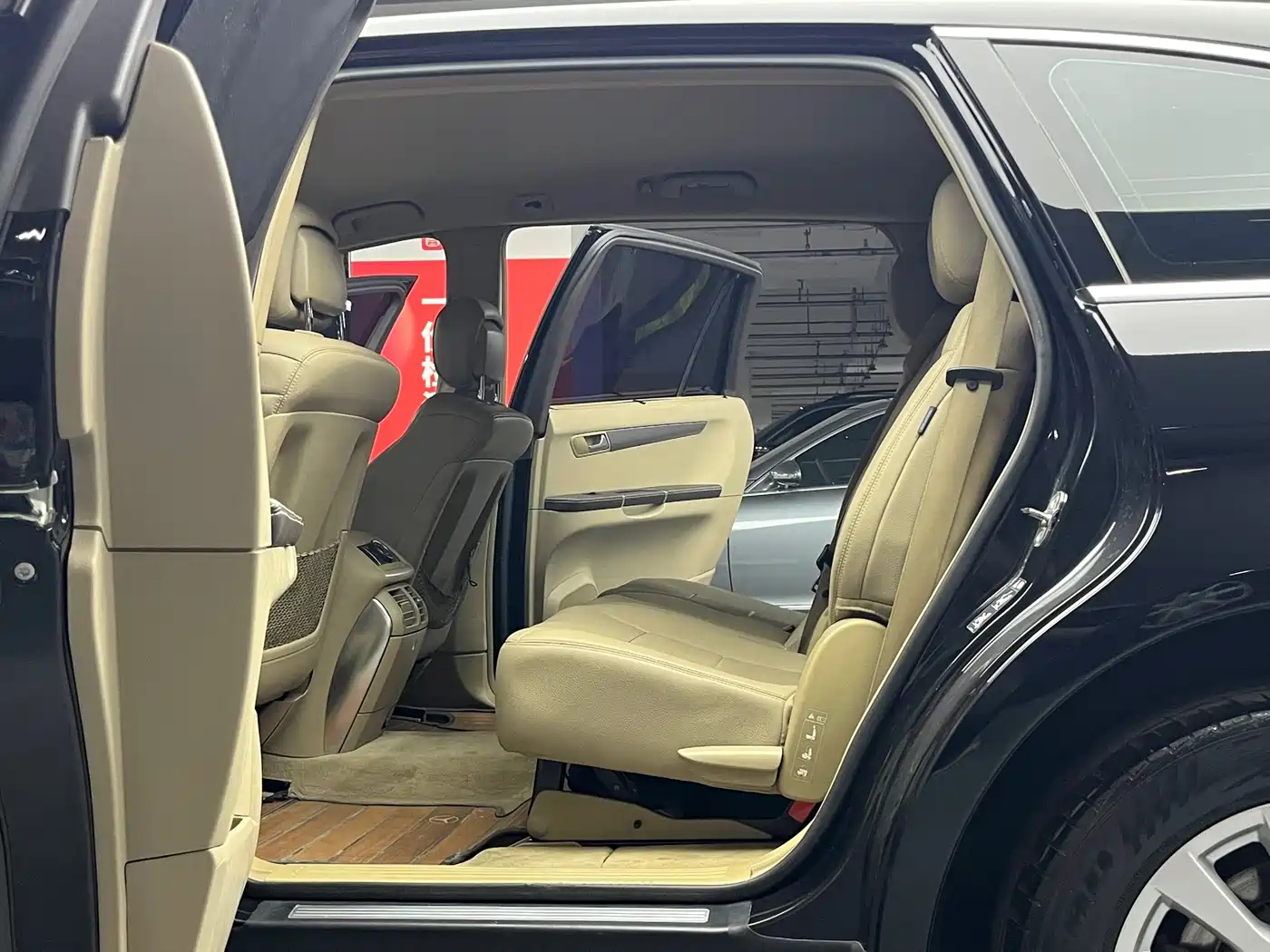 Mercedes-Benz R-Class 2011 R 300 L Business Class фото 18