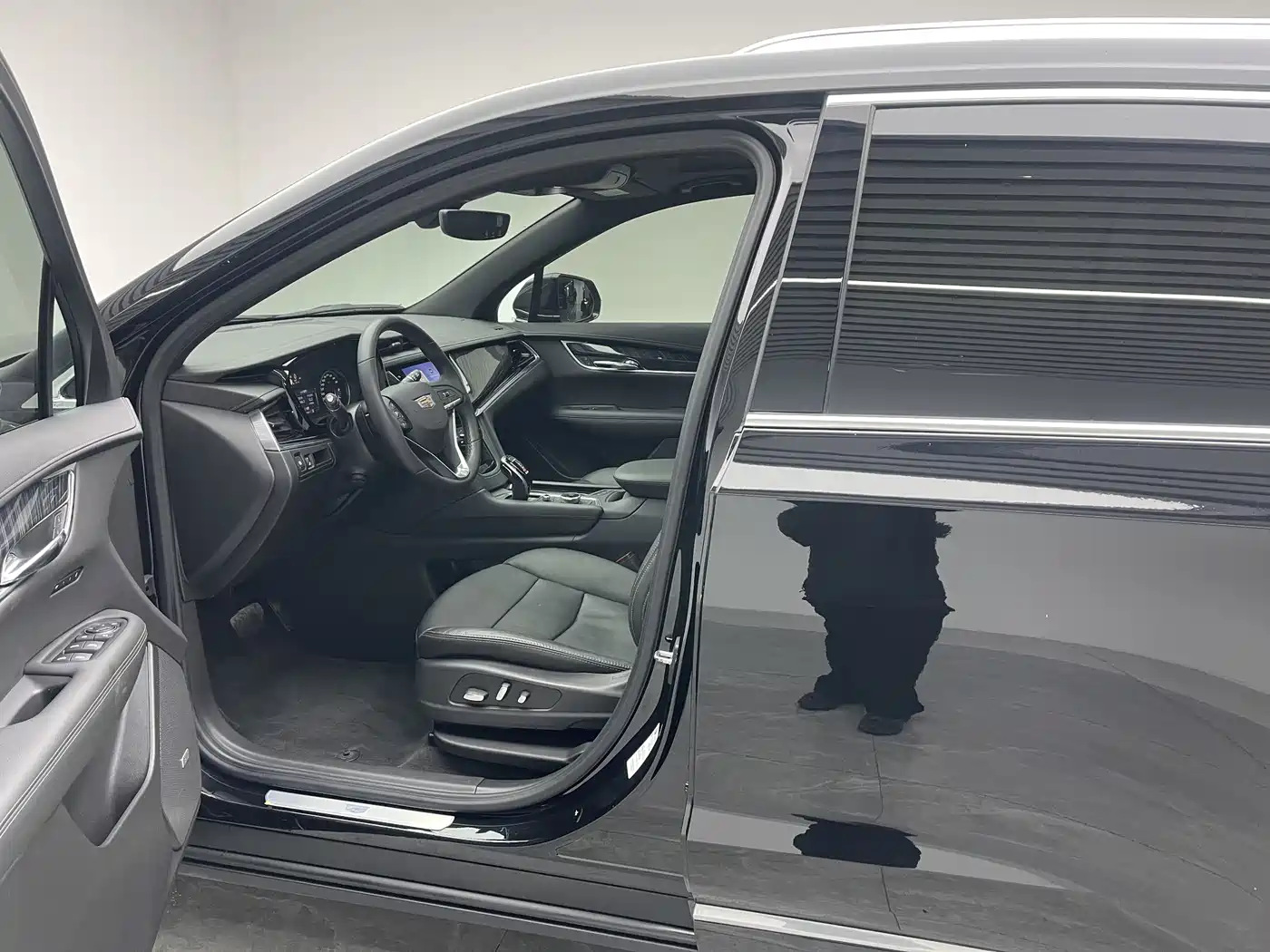 Cadillac XT6 2020 28T 7-seater AWD Luxury фото 12