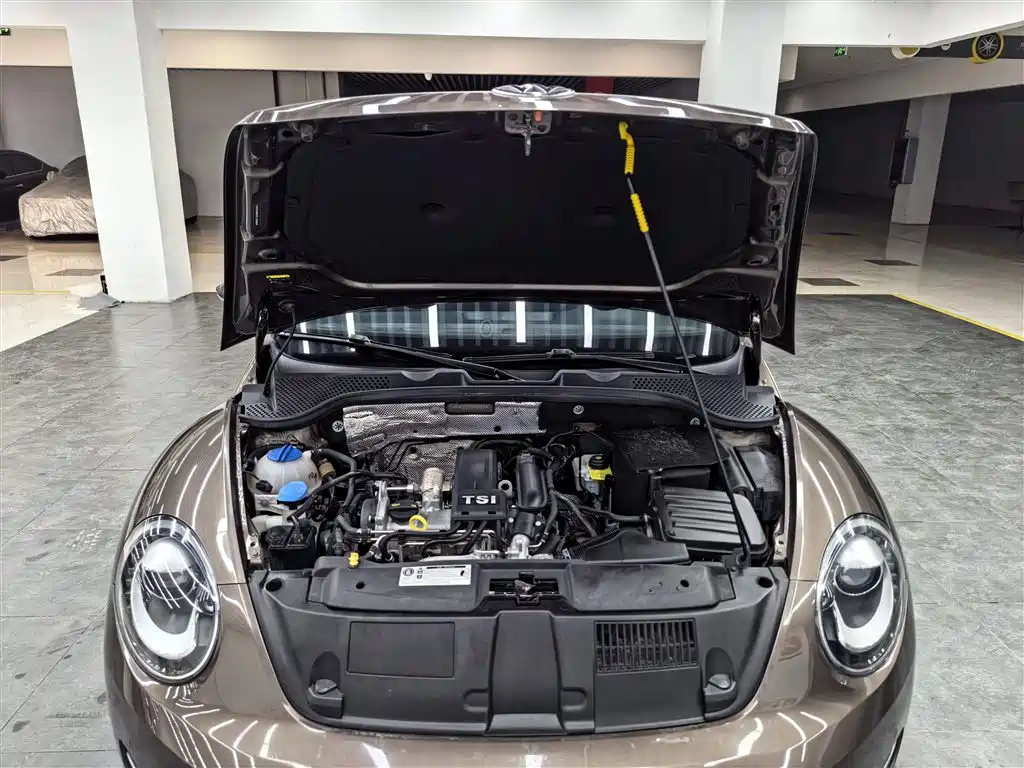 Volkswagen Beetle 2015 180TSI фото 11