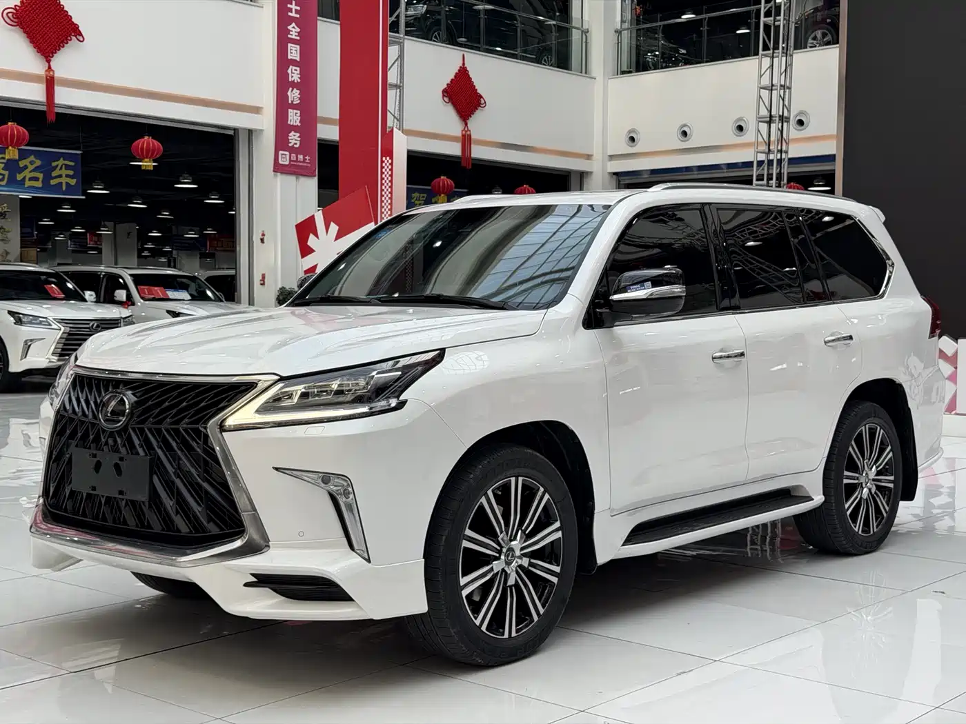 Lexus LX 2019 570 Peak Special Edition
