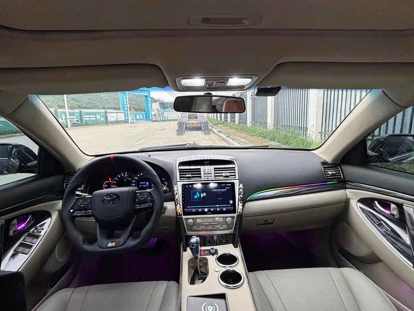 Toyota Camry 2011 200G Classic Anniversary Edition фото 6