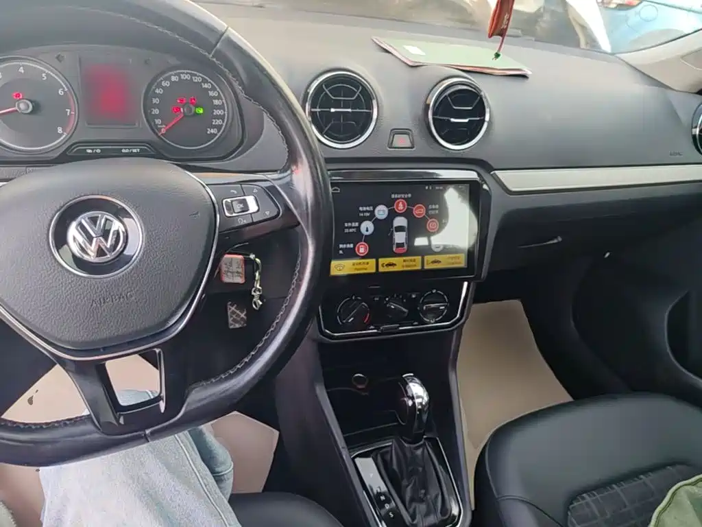 Volkswagen Jetta 2019 2019 Dream Edition 1.5L Auto Comfort
