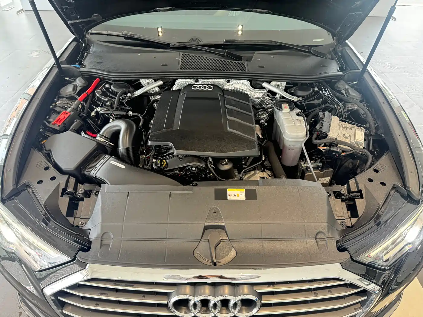 Audi A6L 2022 45 TFSI Premium Dynamic фото 14