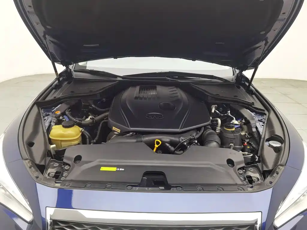 Фото 6 - Infiniti Q50L