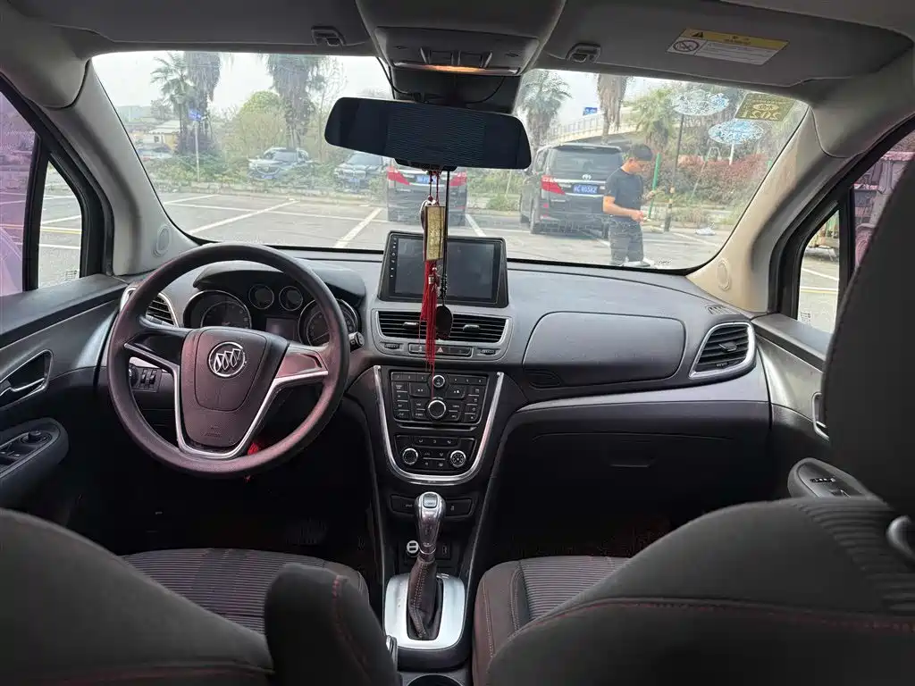 Buick Encore 2015 1.4T Automatic 2WD Urban Elite фото 9