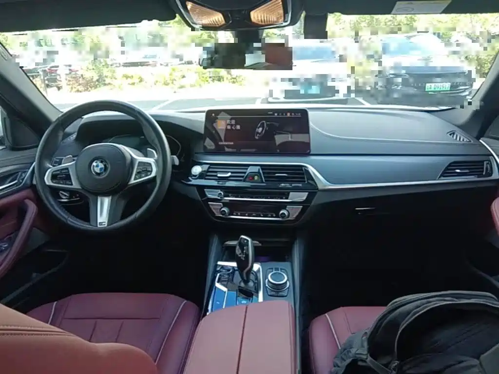 BMW 5 Series 2022 Facelift 530Li Leading M Sport Package фото 16