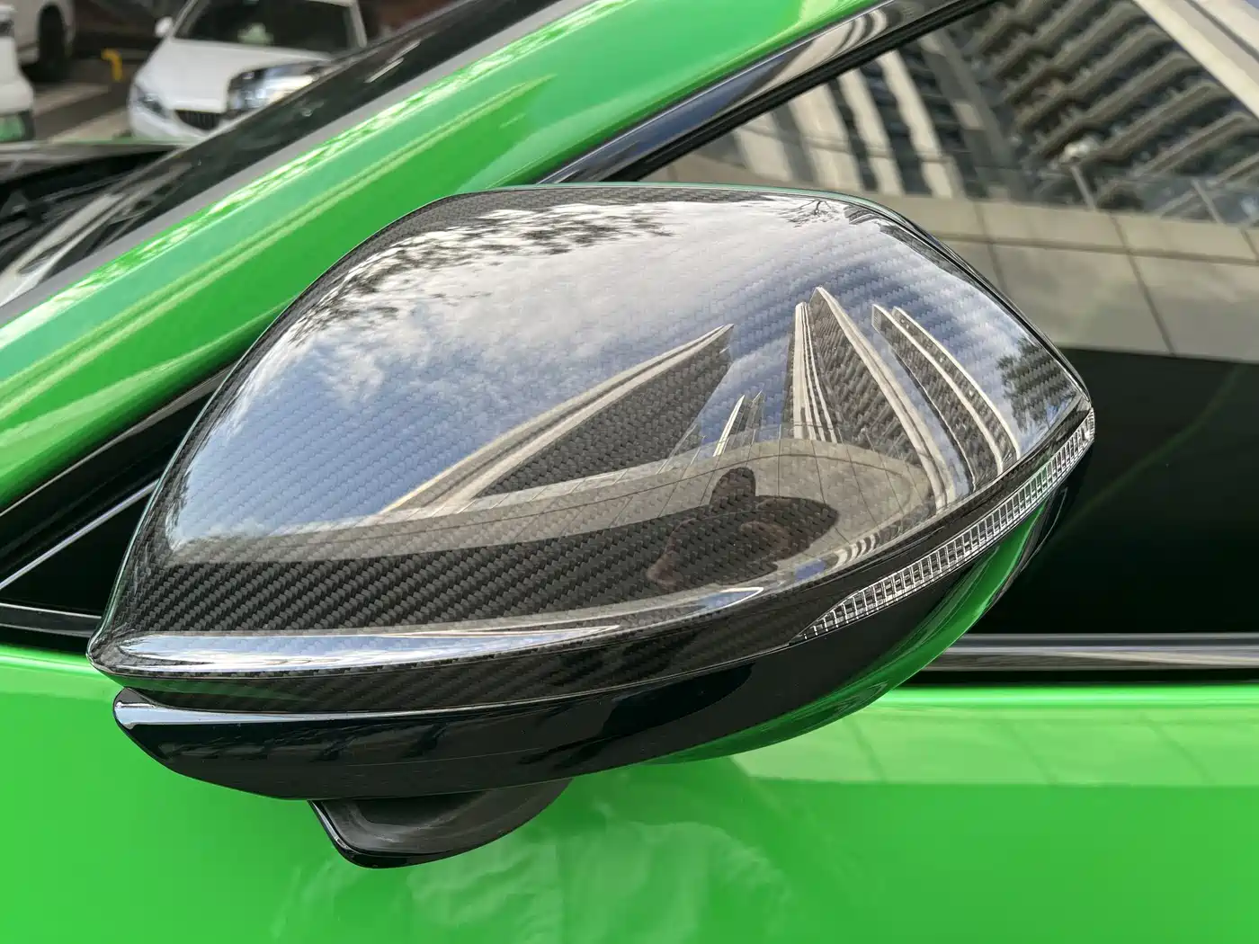 Lamborghini Urus 2022 4.0T V8 Performante фото 15